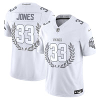 Aaron Jones